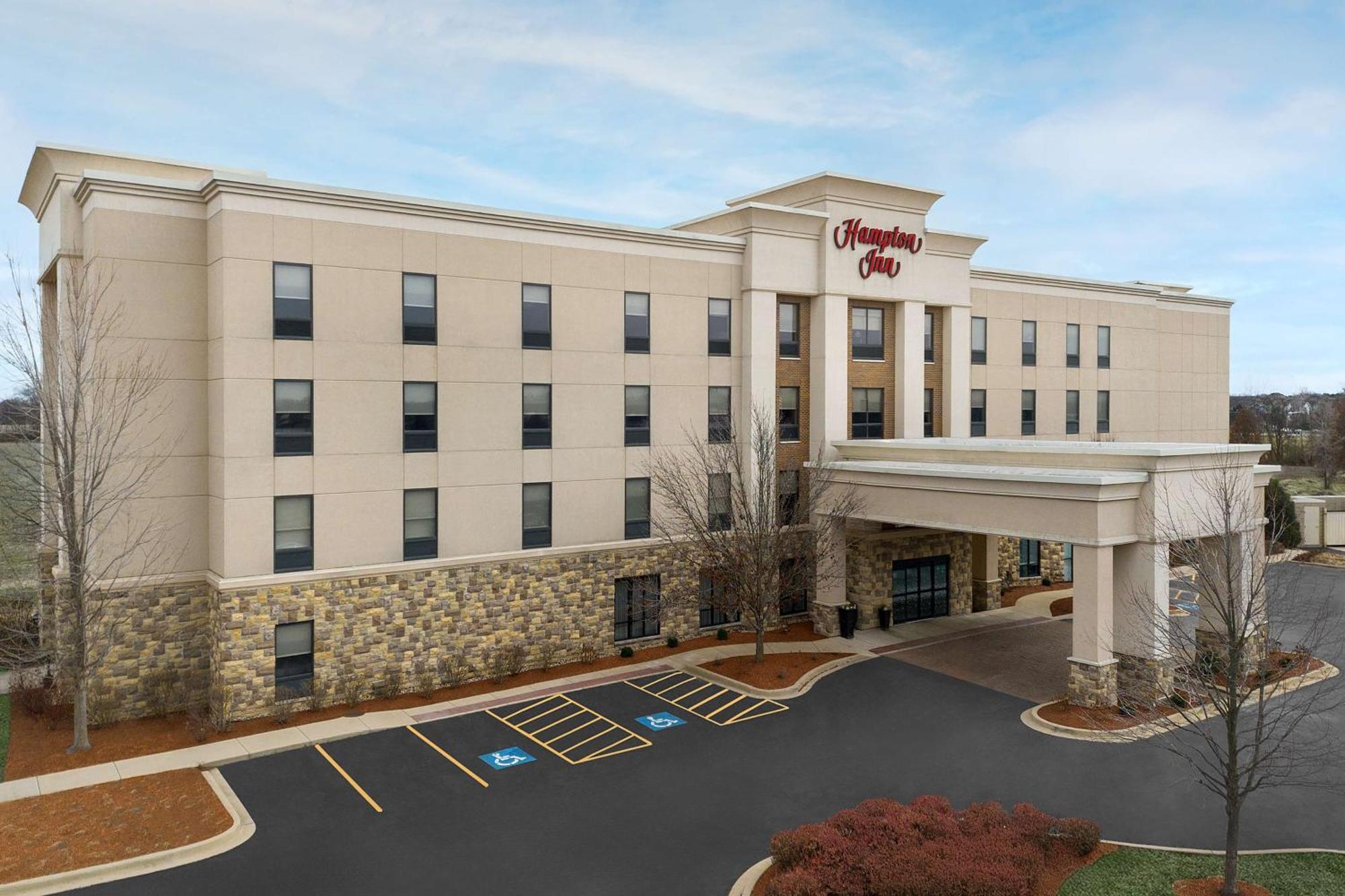 Hampton Inn Yorkville Exterior foto